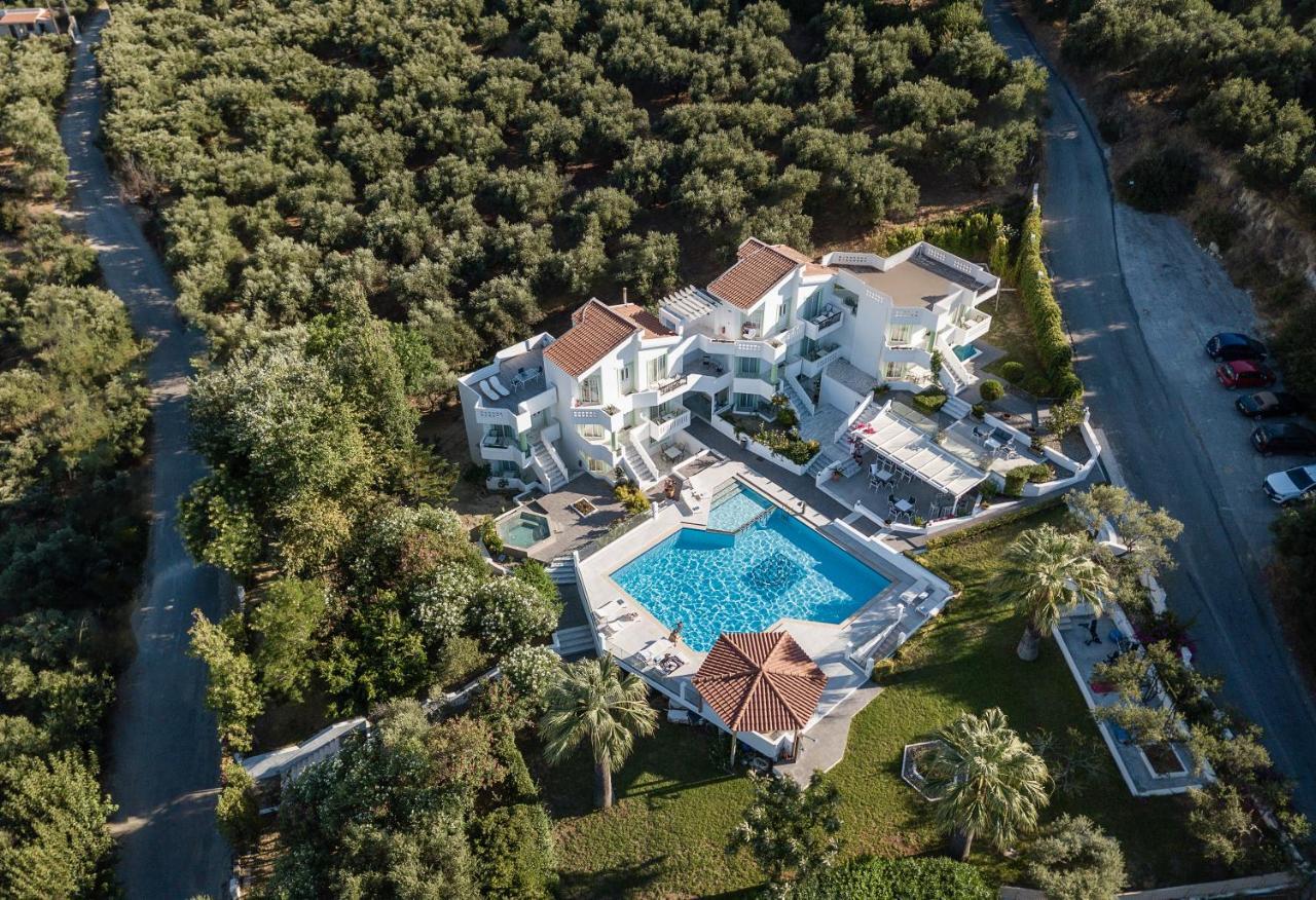 Villa Life Agia Marina  Exterior photo