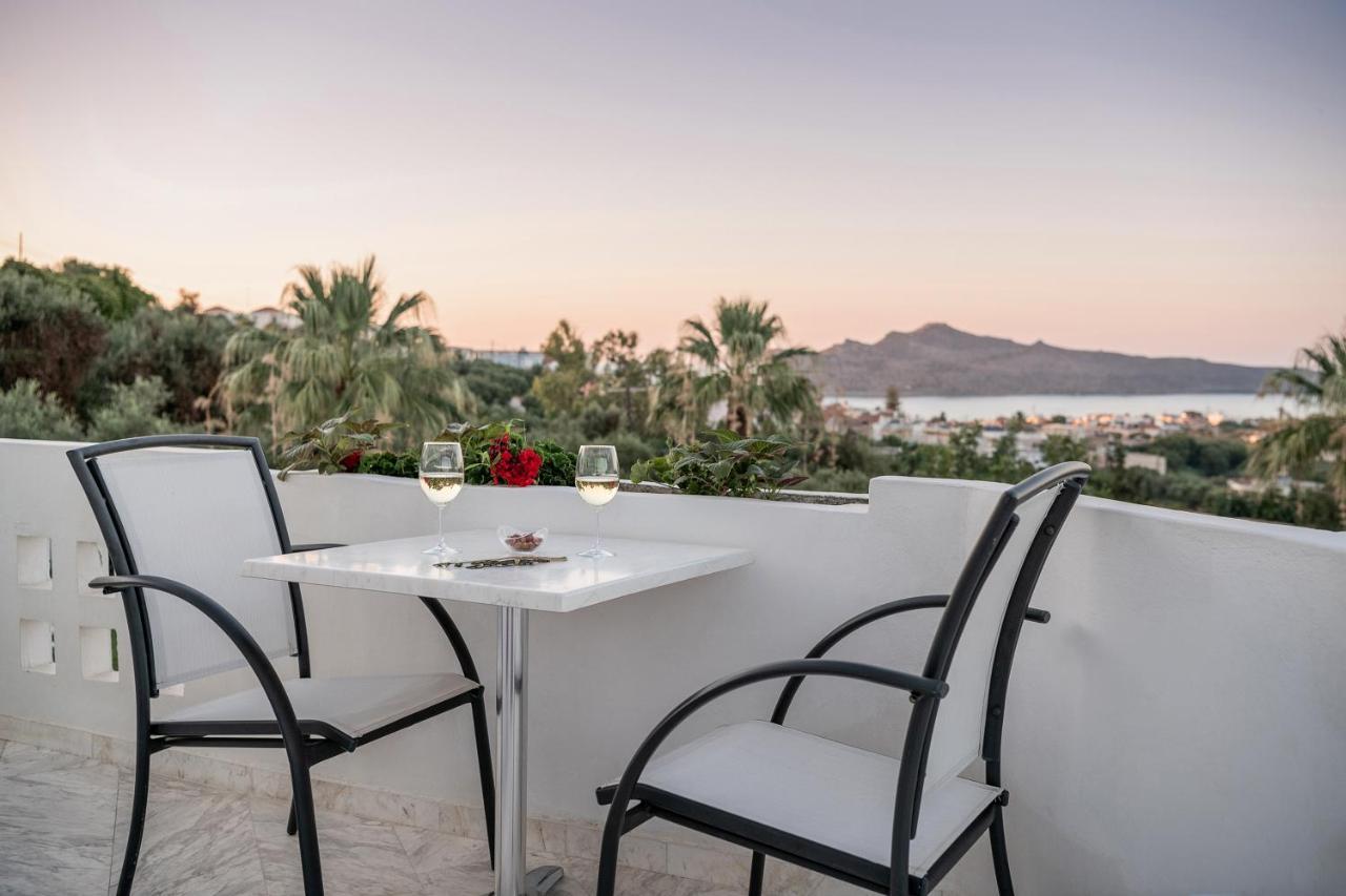 Villa Life Agia Marina  Exterior photo